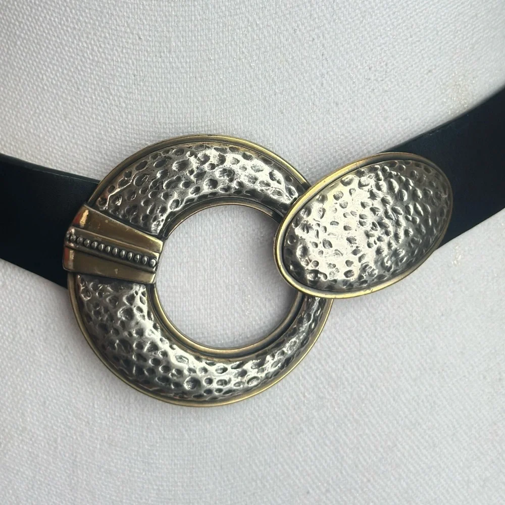 Chico’s Black Leather Slouch Belt Hammered Metal M/L
